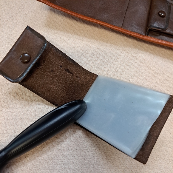 Alejandro Yeo Clutch Wallet Hand Tooled Pure Leather Floral Engraved With Mexico - Picture 16 of 16